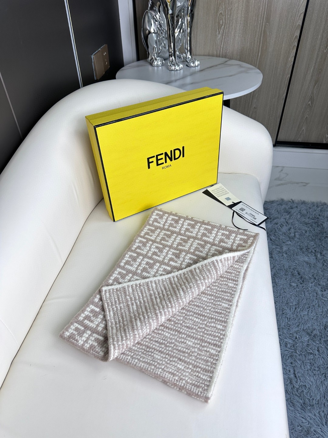 FENDI FF图案设计提花针织羊绒围巾