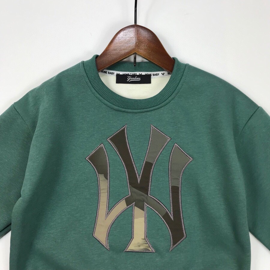 New York Yankees 2023 Child MLB Velvet Suit with Embroidery and Custom Fabric - 图片 5