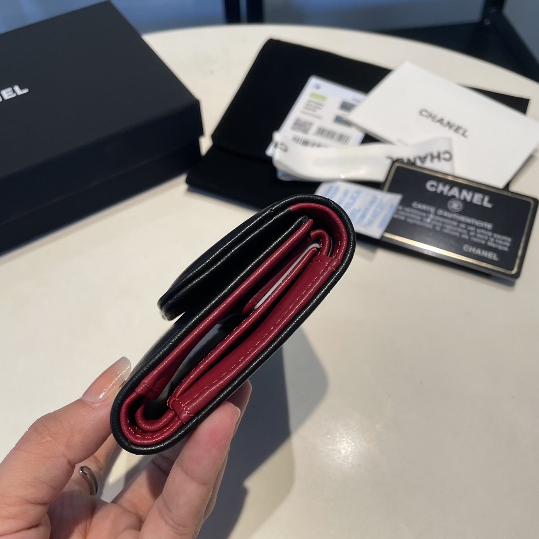 升级版Ohanel新颜色最新短三折钱夹Mini钱包WoW只有10Cm比之前那款短夹还要小1cm只有2个卡