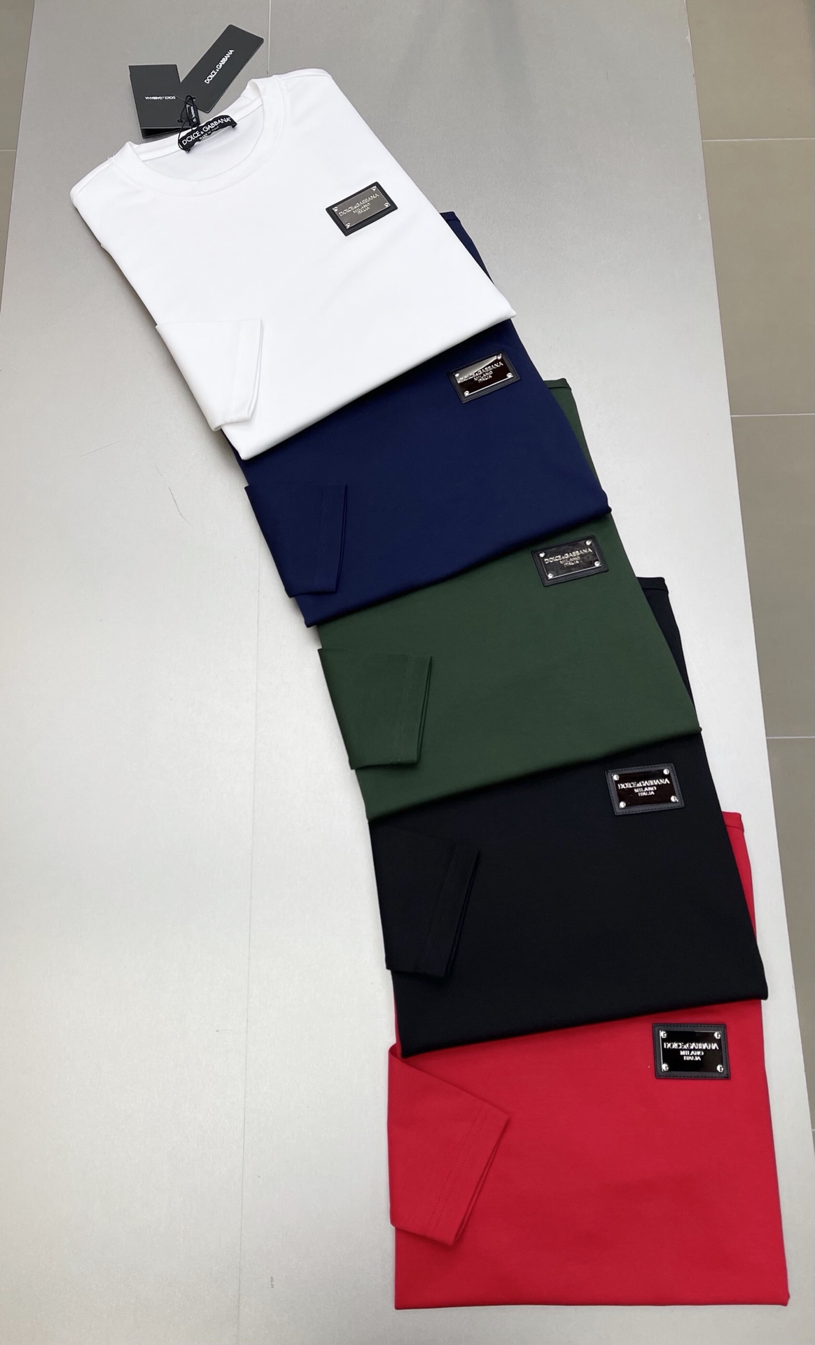 Zenium D&G Douga-Banner Long-Sleeve T-Shirts: Classic, Stylish, and Comfortable Sizes Available - 图片 9