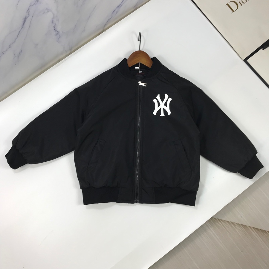 “2023 New York Yankees Child MLB Collection: High-Quality Tailored Coats with Lace Embroidery”