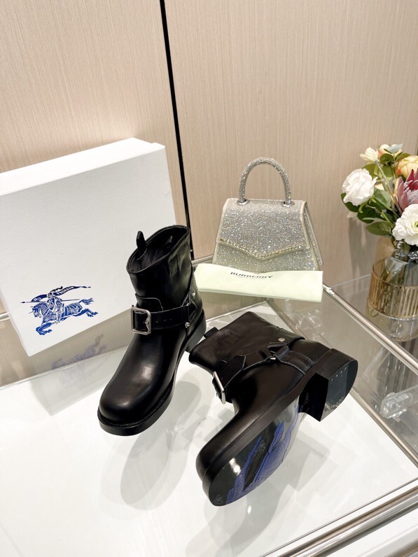 “Zenium Designer Cashier Boots with Sheepskin Lining: Unique Style, Sizes 35-43” - 图片 3