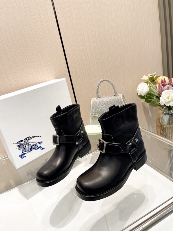 “Zenium Designer Cashier Boots with Sheepskin Lining: Unique Style, Sizes 35-43” - 图片 1