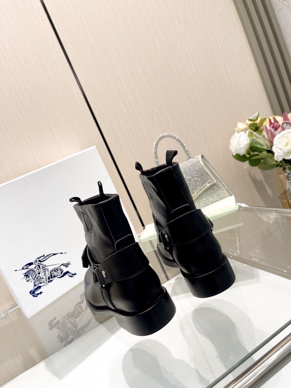“Zenium Designer Cashier Boots with Sheepskin Lining: Unique Style, Sizes 35-43” - 图片 6