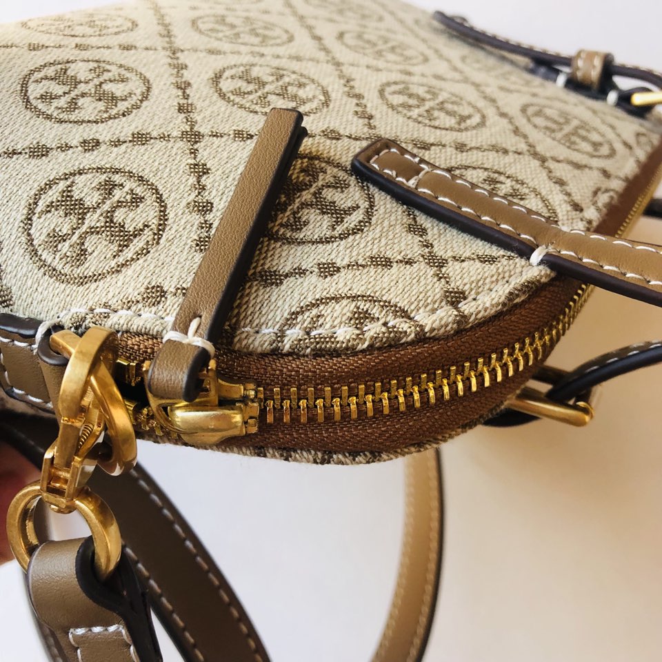 Tory Burch TB 系列贝壳迷你斜挎手拎包包多色可挑选