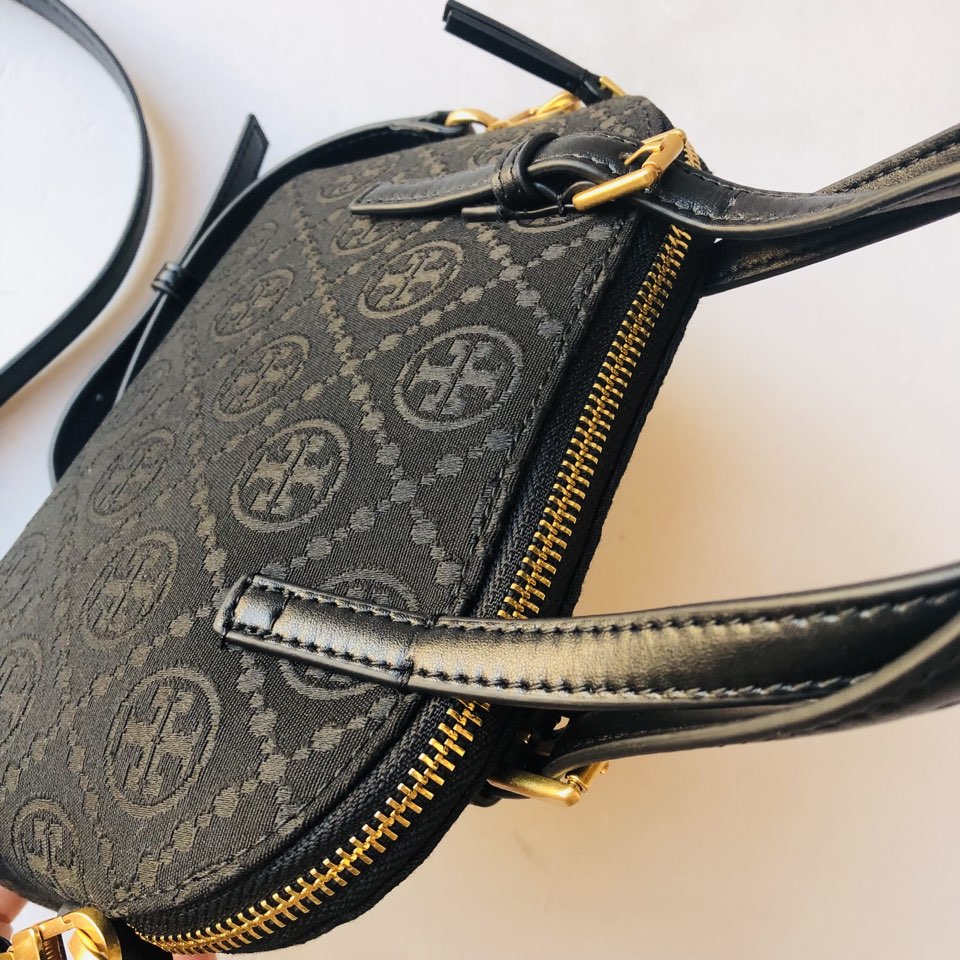 Tory Burch TB 系列贝壳迷你斜挎手拎包包多色可挑选