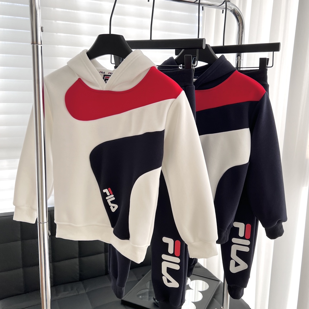 FILA Kids’ Stylish Hoodie Suit with Special Air Kit for Big Design Sense - 图片 2