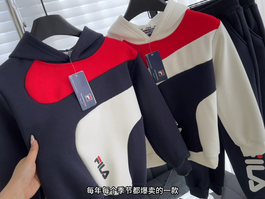 High-Quality FL Sports Suit for Active Babies: A Must-Have for Sporty Mornings