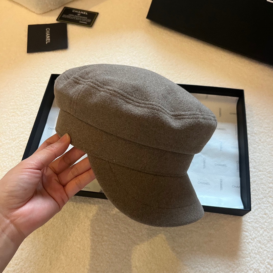 [YSL Hats]ss 2025 YSL Saint Laurent Duck Tongue Military Hat Black and white k