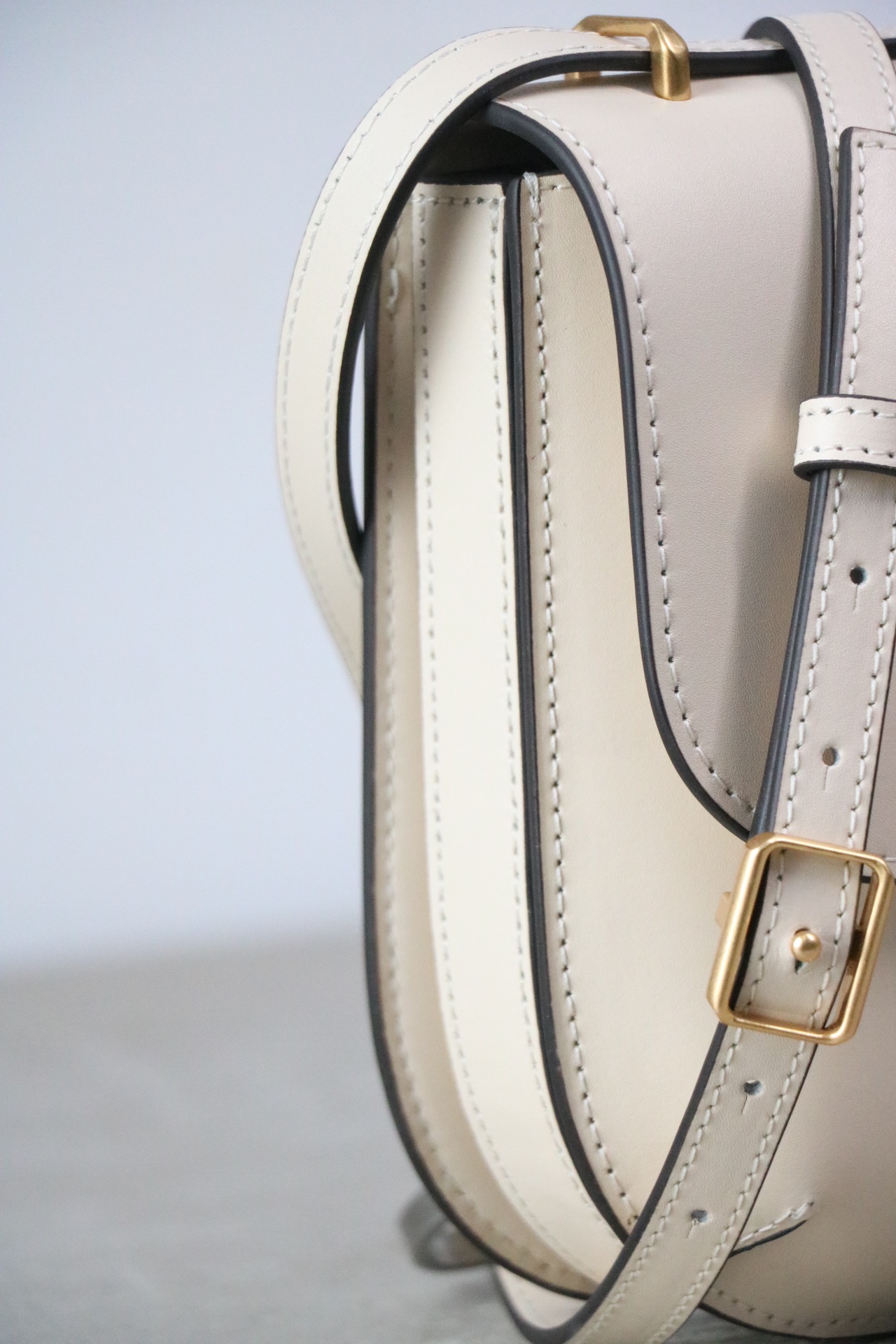 Tory Burch ～同款白色Tory Burch 跑量款，先于官网，你懂的