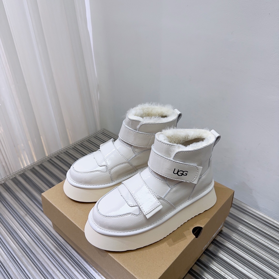 UGG Online
 Martin Boots Lambswool Winter Collection Fashion