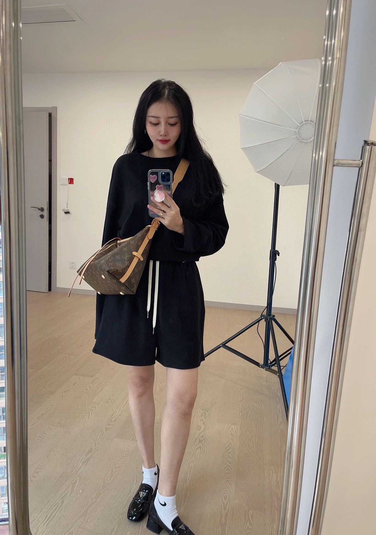 Louis Vuitton Luxury Handbag Collection 9