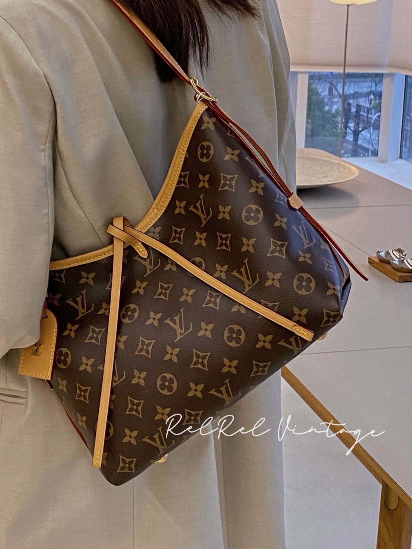 Louis Vuitton Luxury Handbag Collection 2