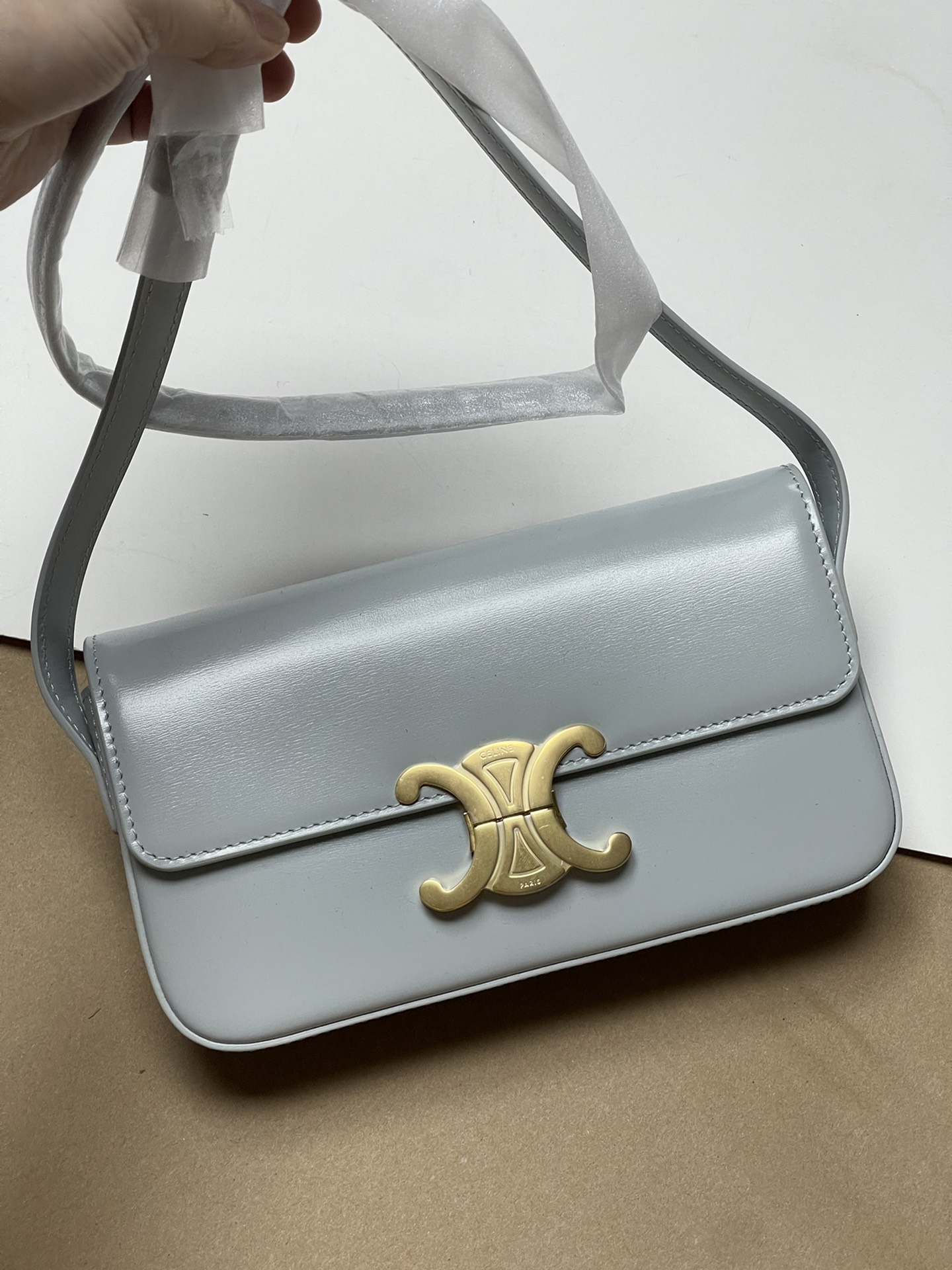 800! celine TRIOMPHE pure original new new authentic hobo Arc de Triomphe armpit bag! Cow leather exterior + original sheepskin lining, single sh