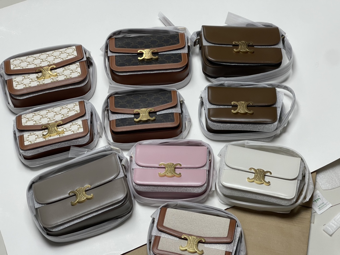 Another batch of channel goods Celine pure original new product Arc de Triomphe has arrived! 100% pure! Available in both large and small sizes!