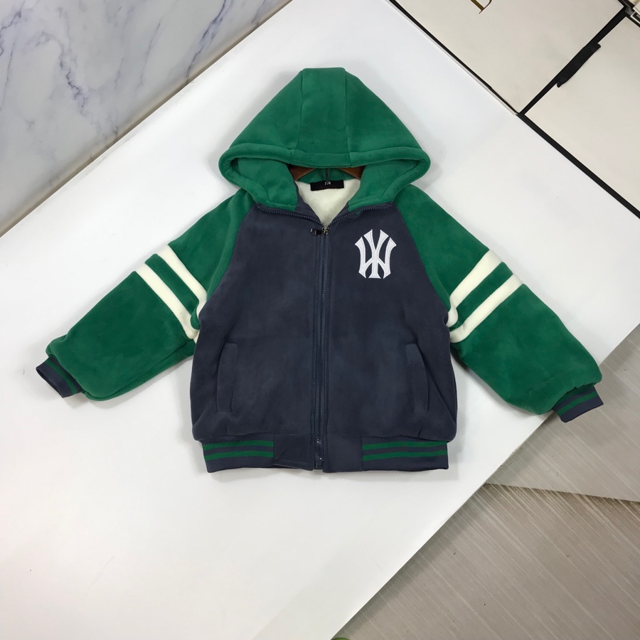 MLB New York Yankees Fall/Winter Caps & Coats: High-Quality Custom Fabrics and Embroidery