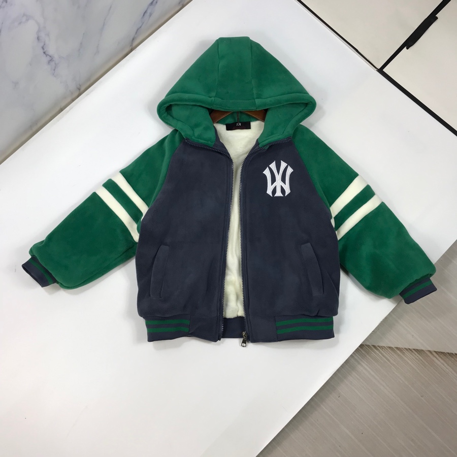MLB New York Yankees Fall/Winter Caps & Coats: High-Quality Custom Fabrics and Embroidery - 图片 2