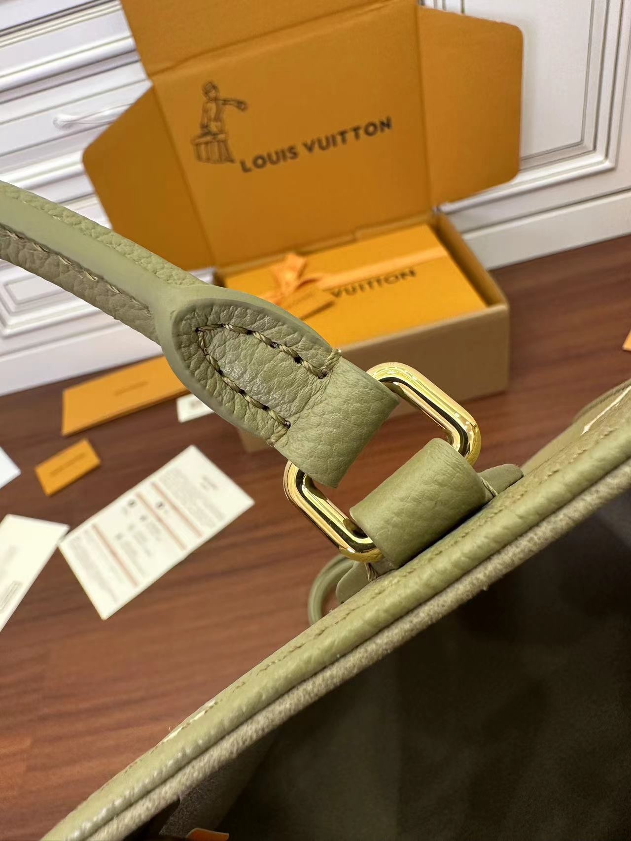 独家首发型号特正版M46647品质全面再次升级专柜同步电子芯片内码新礼盒礼品袋保护纸铜版电子标签合格证皮