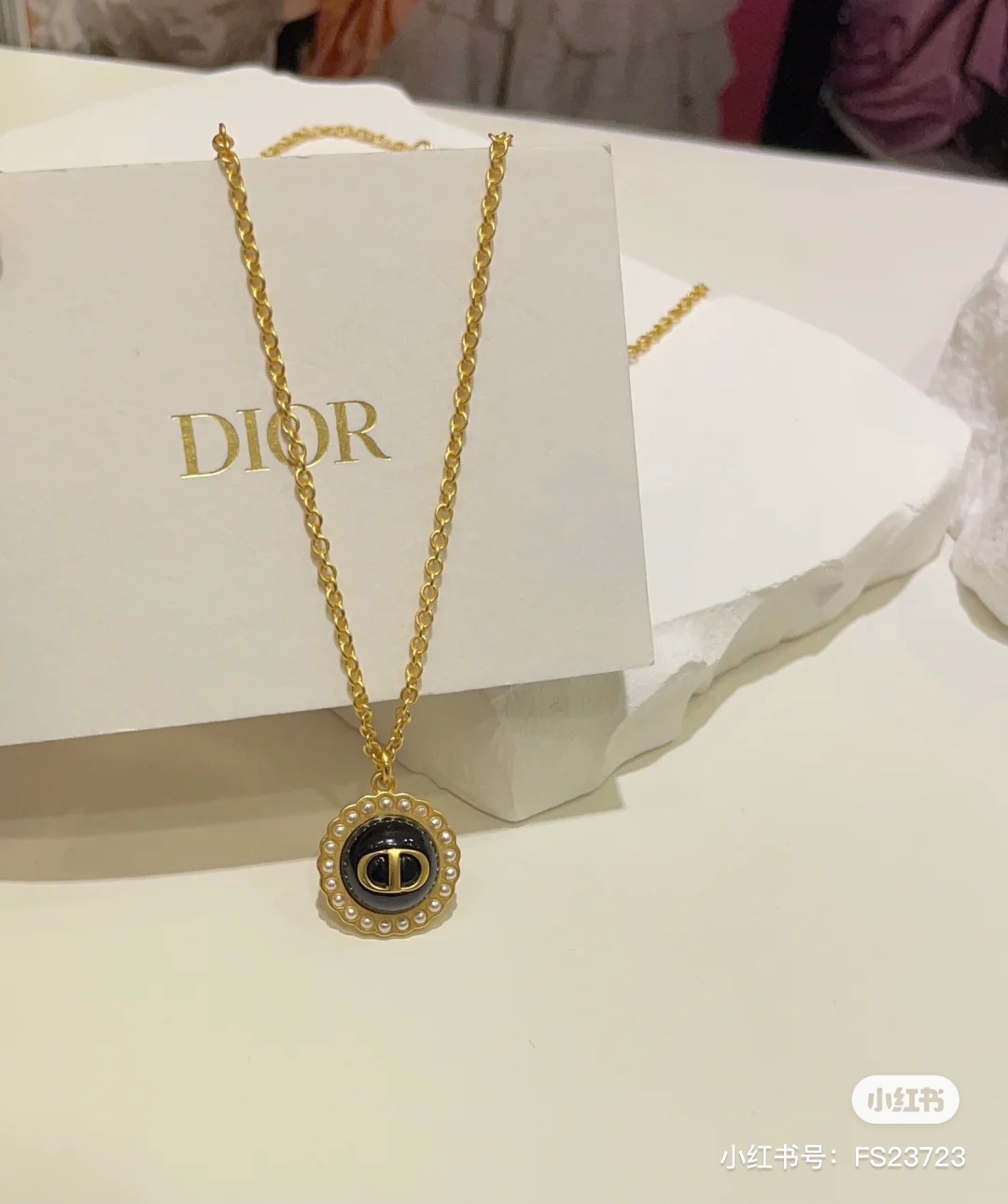 Dior CD Black Round Button Necklace - Elegant & Distinctive Design 9 i1699678080 354 6