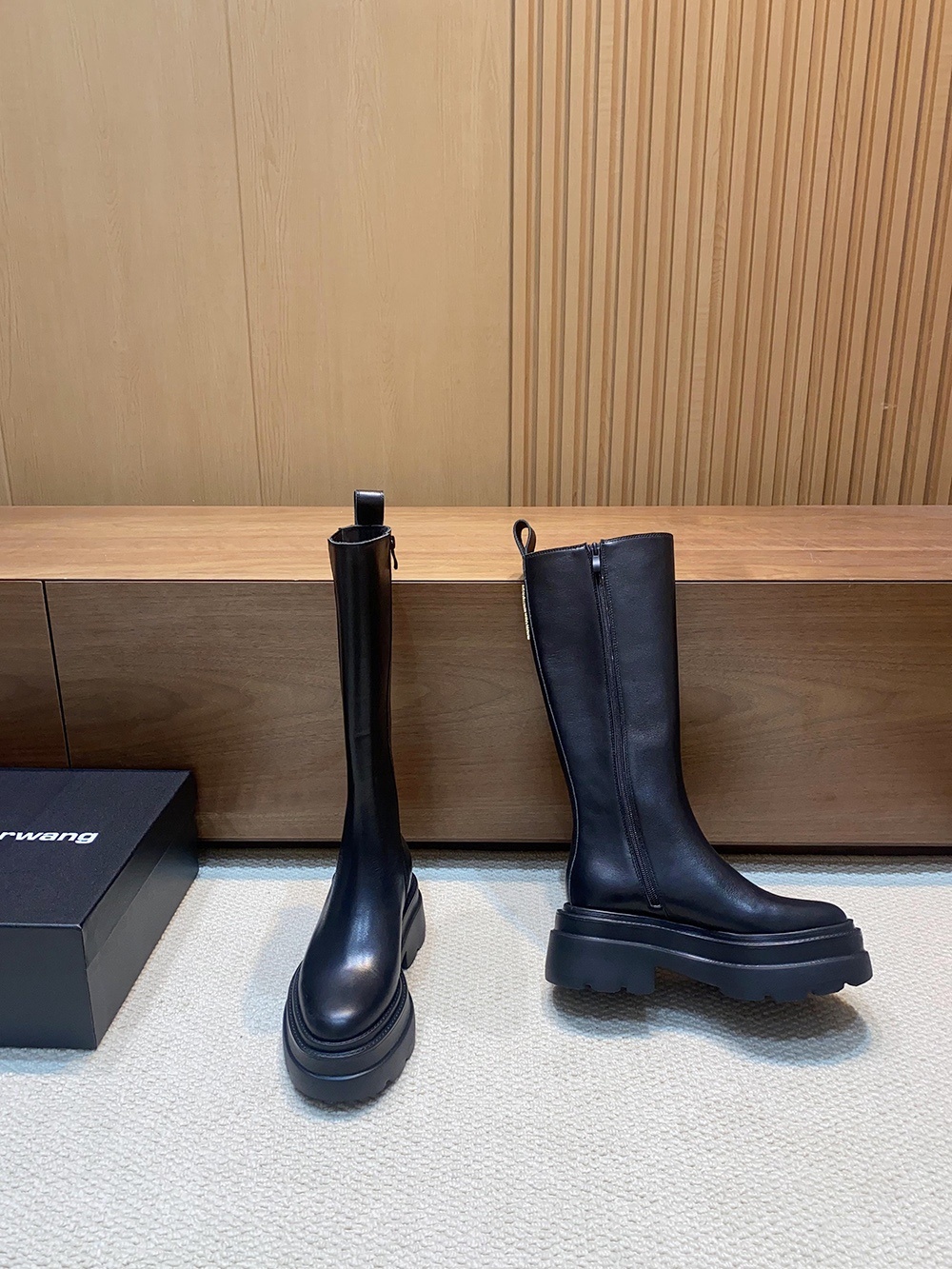 Thick Leather CARTER Boots by Alexander Wang: Classic, Stylish, and Durable - 图片 3