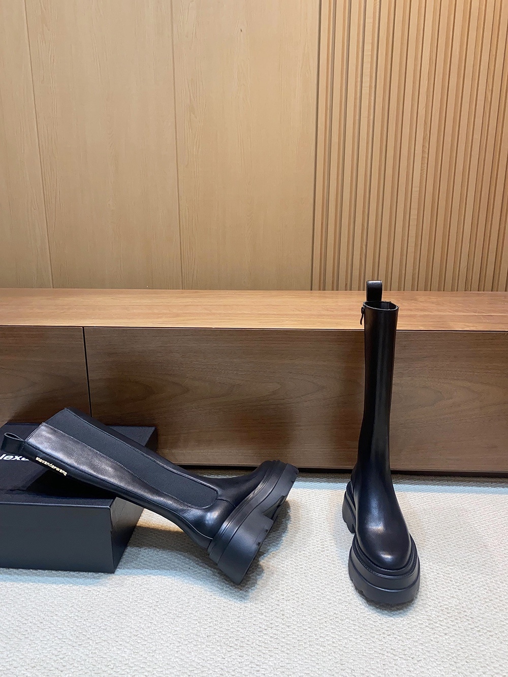 Thick Leather CARTER Boots by Alexander Wang: Classic, Stylish, and Durable - 图片 4