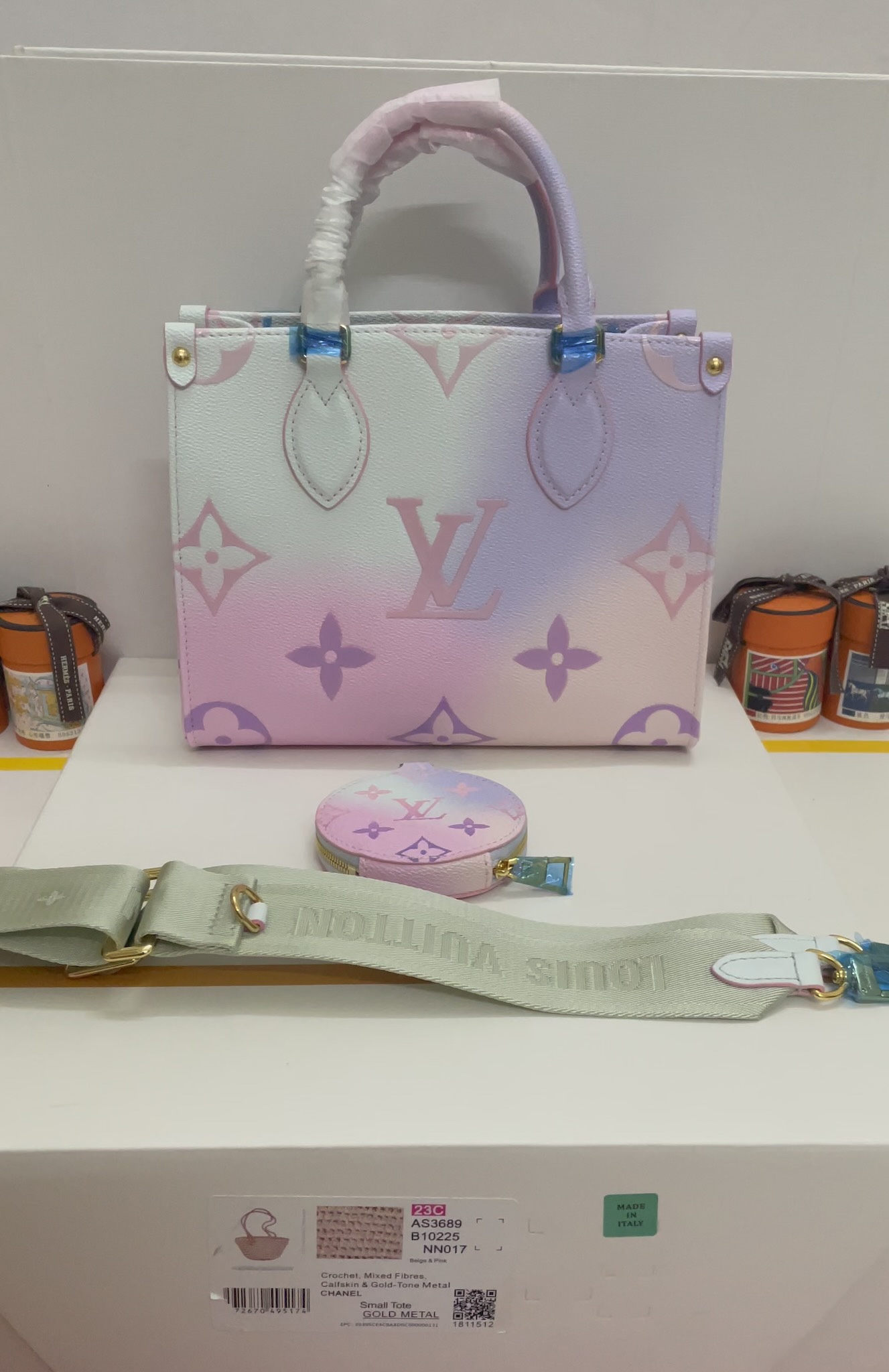 Louis Vuitton Crossbody & Shoulder Bags