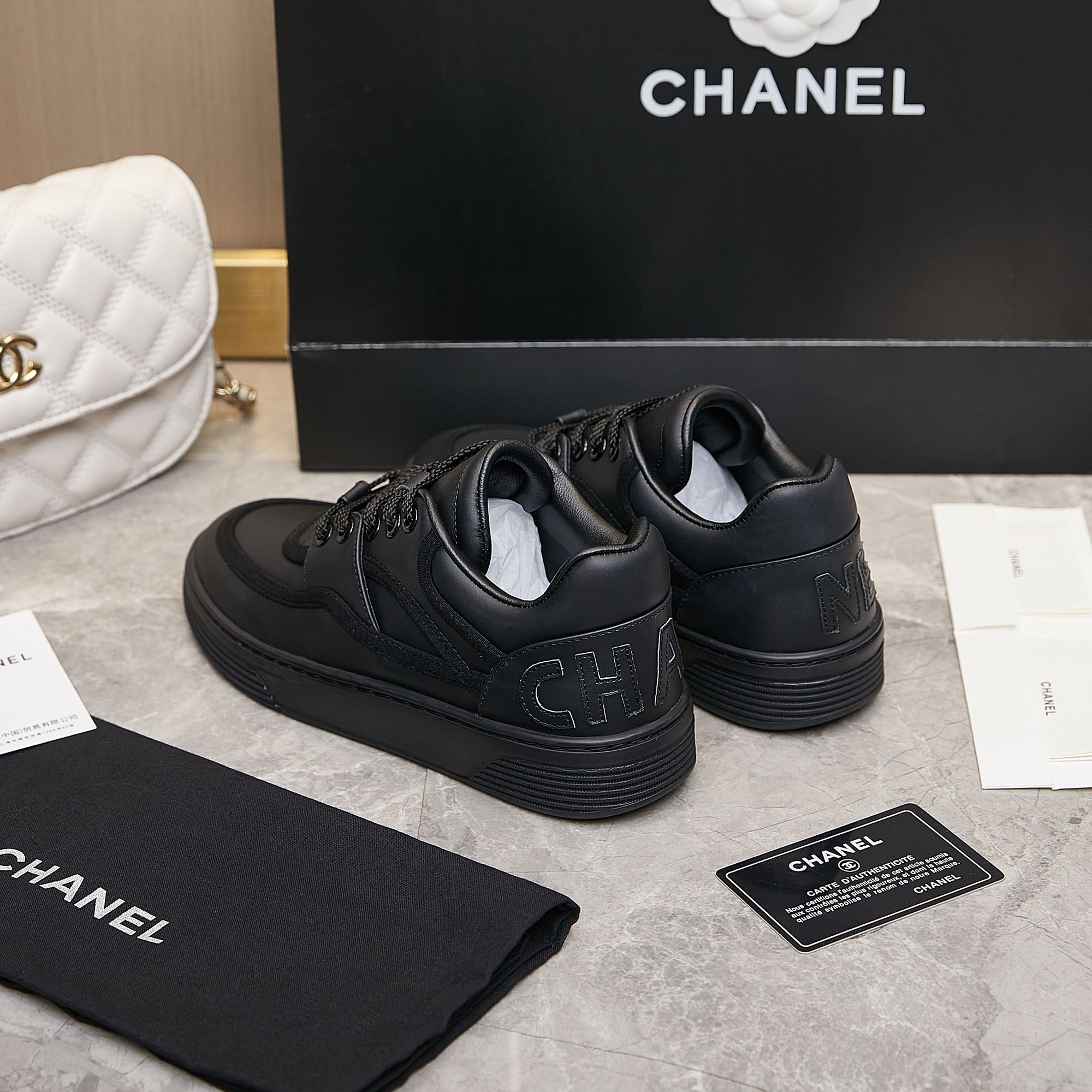 Chanel Chanel - 2023 contador modelos casuales entrenadores este diseño clásico; la parte superior u