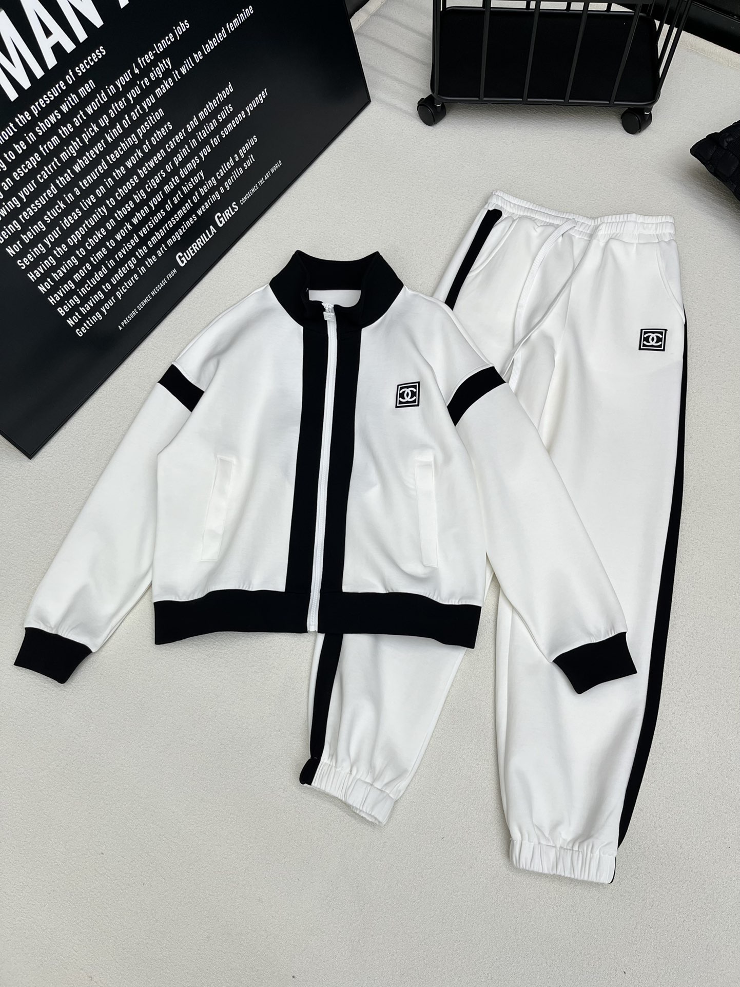 Chanel Clothing Cardigans Pants & Trousers Two Piece Outfits & Matching Sets Black White Fall/Winter Collection Casual