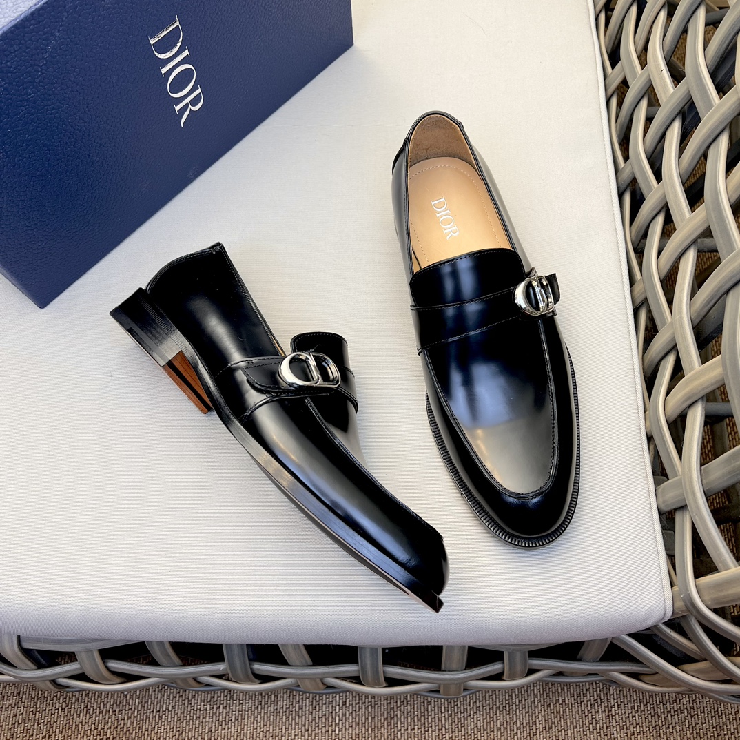 Dior迪奥德比鞋｜真皮製正装皮鞋｜洗練されたデザイン