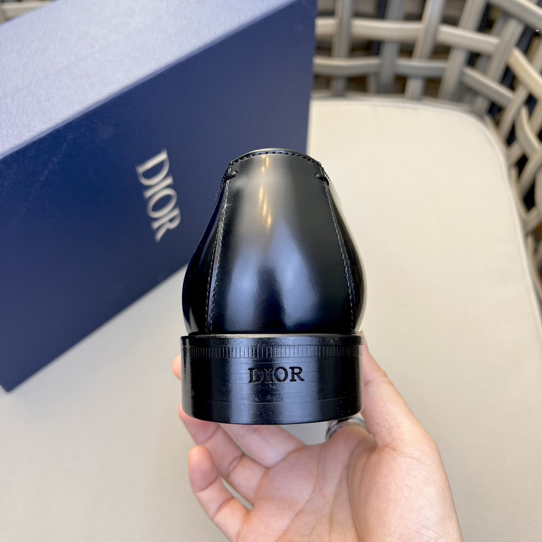 Diorディオール德比靴｜真皮底の洗練された正装靴