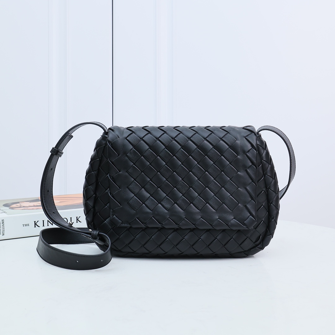 Cobble Bag 編織皮革 斜挎包 郵差包