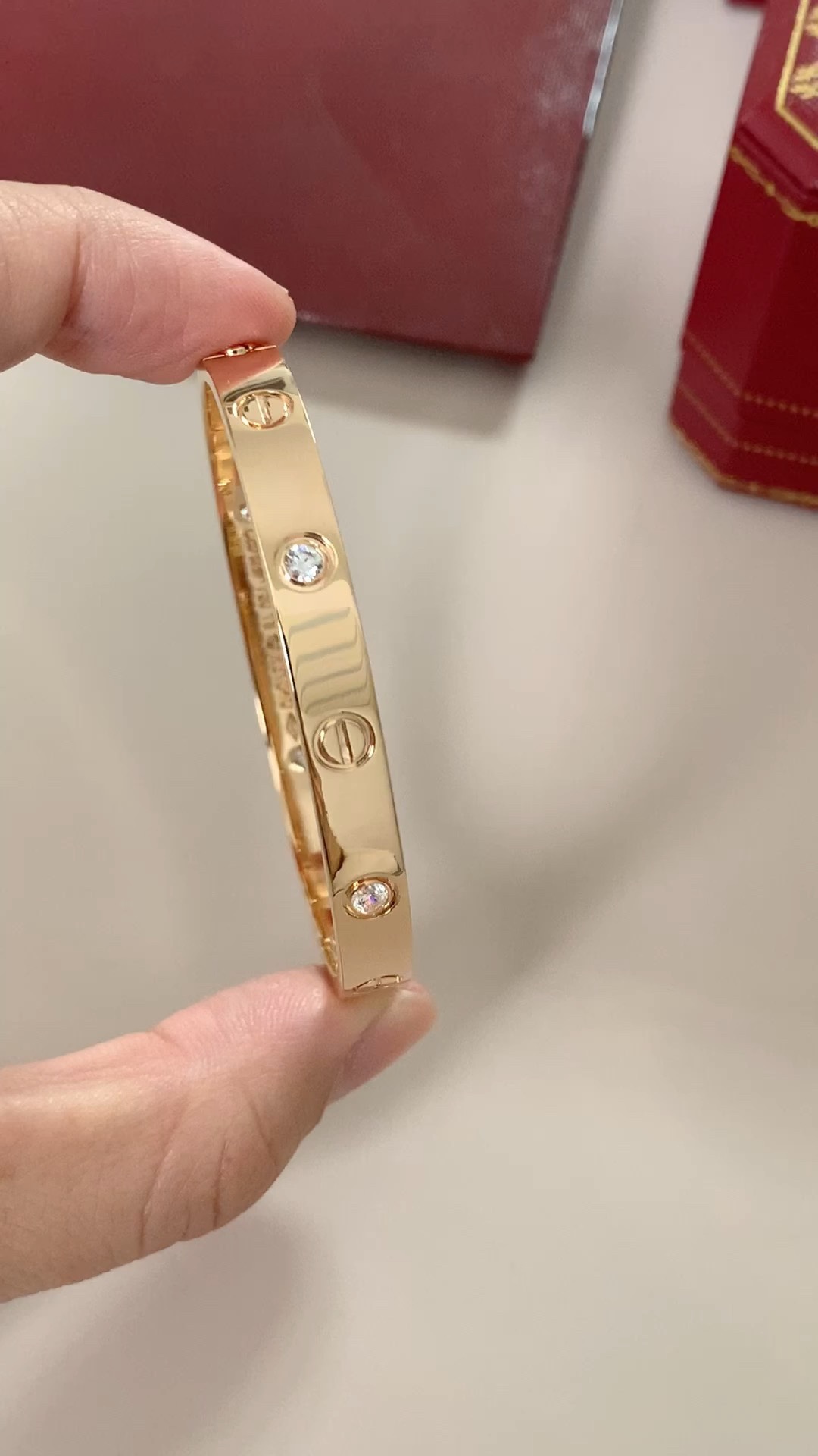 Cartier 卡地亚Cartier 四钻 宽版love情款侣手镯