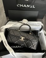 Chanel Crossbody & Shoulder Bags Fall/Winter Collection