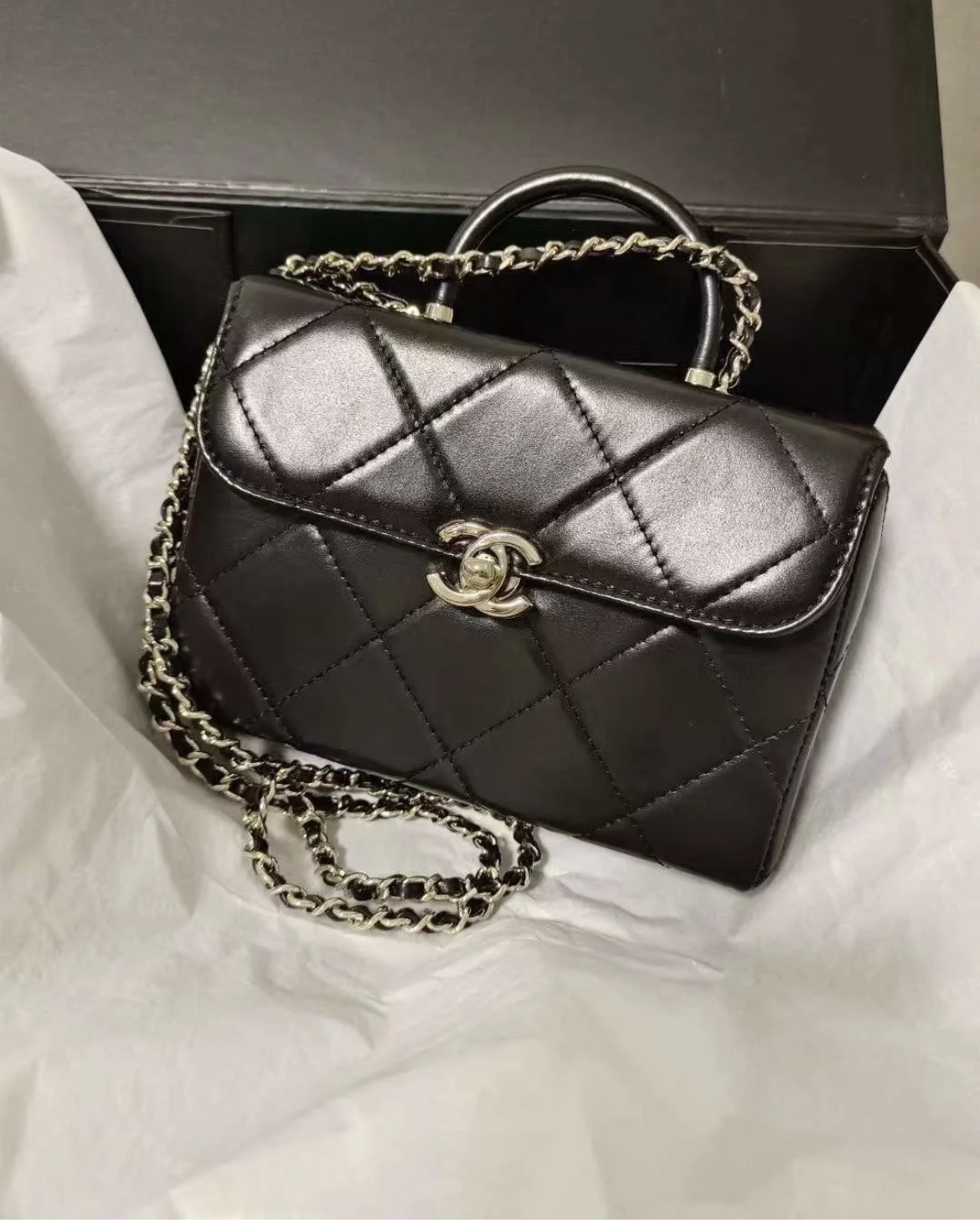 Chanel AAAAA+
 Crossbody & Shoulder Bags Fall/Winter Collection