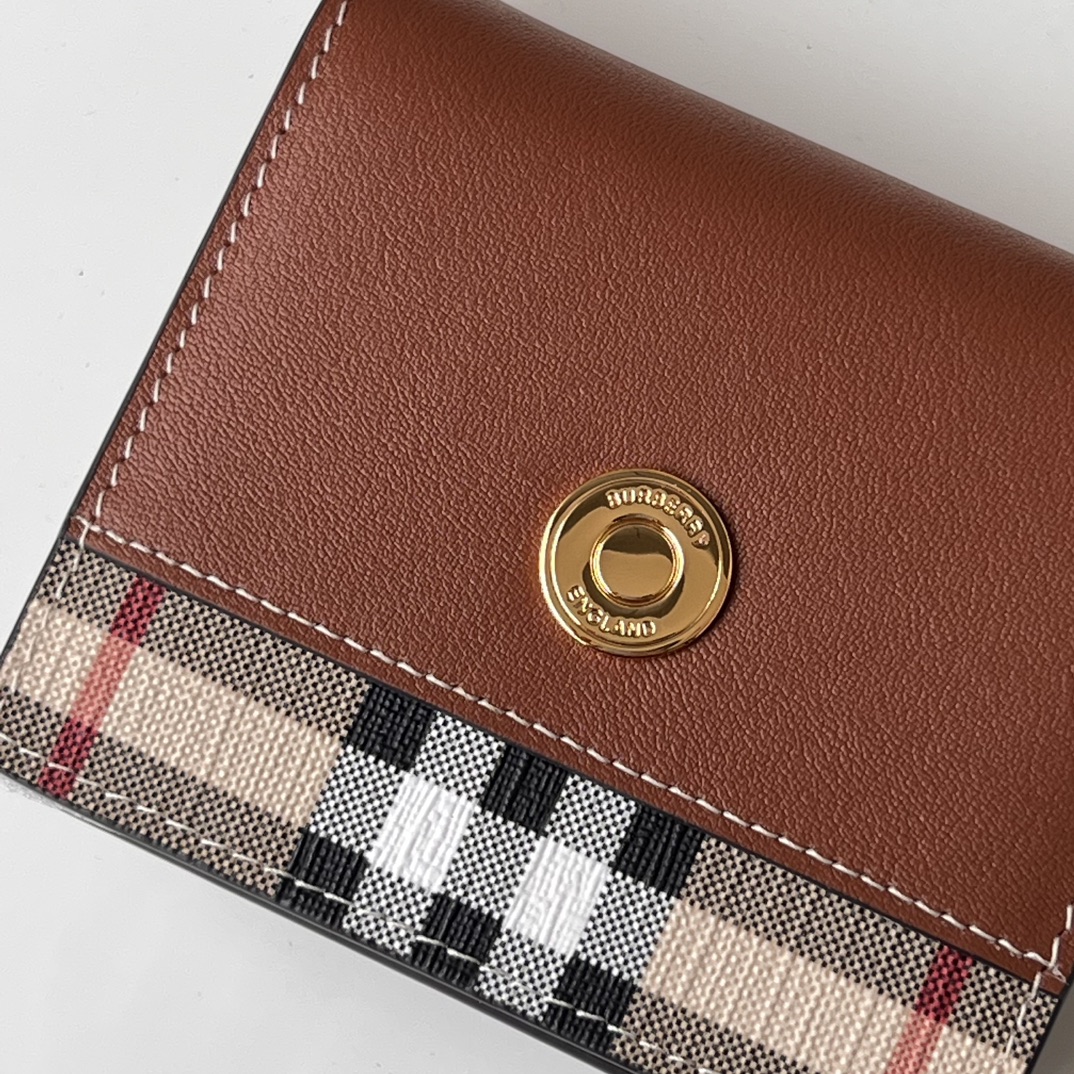 Burberry Vintage Check Leather Trifold Wallet Card Holder Compact Purse 3 i1700036961 3809 2