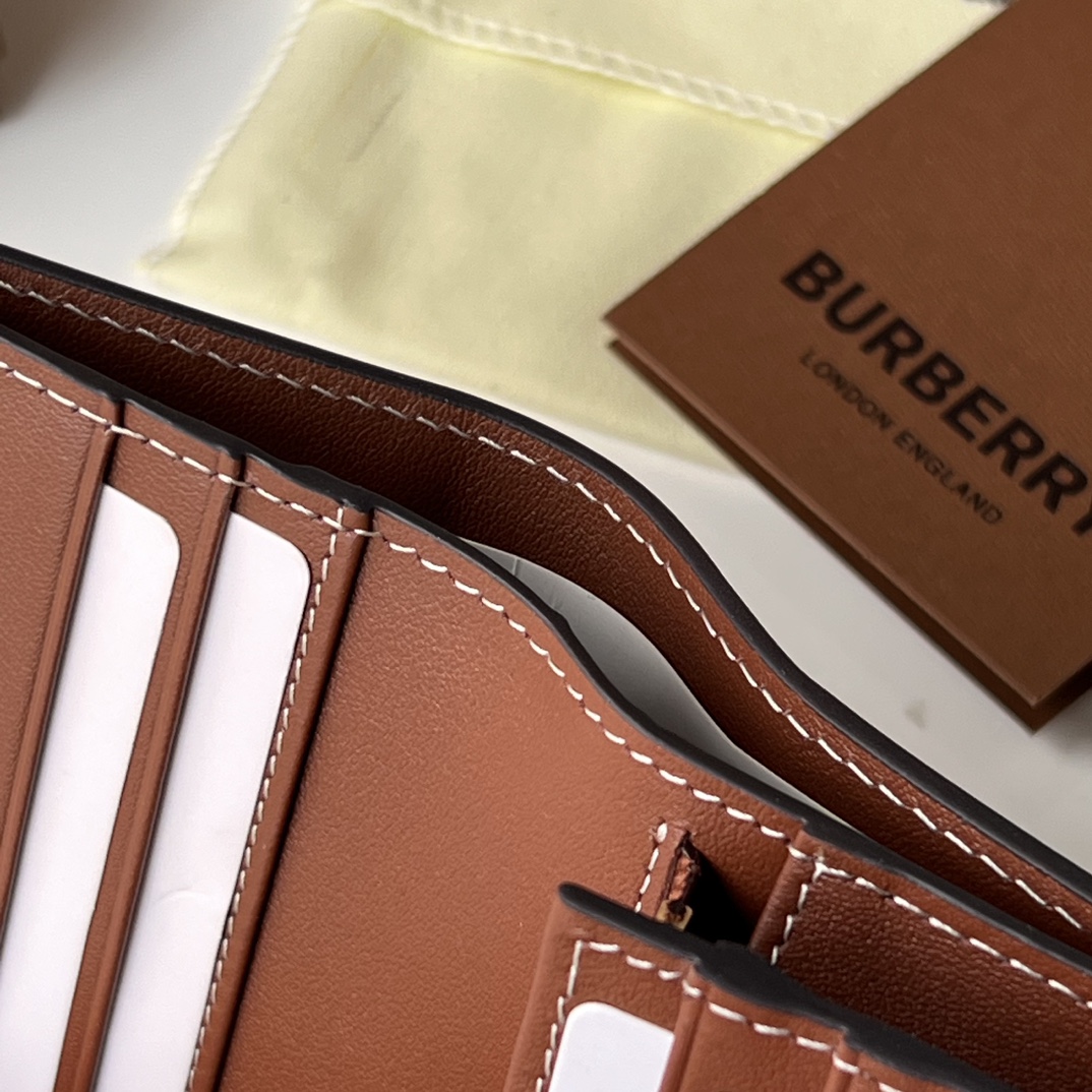 Burberry Vintage Check Leather Trifold Wallet Card Holder Compact Purse 8 i1700036961 3909 7