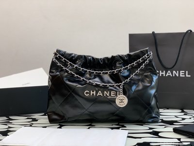 Chanel Crossbody & Shoulder Bags Calfskin Cowhide Vintage