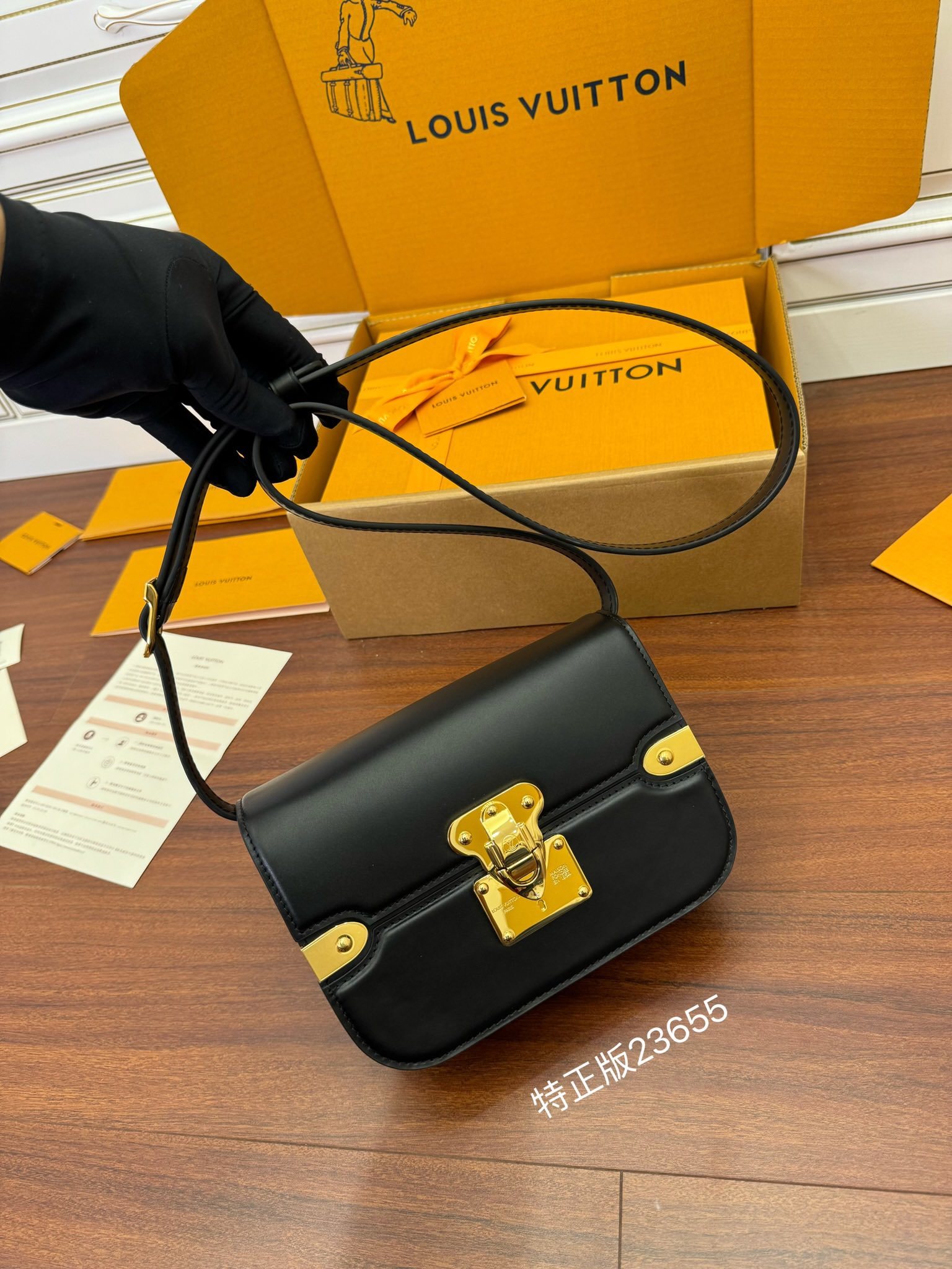 独家首发型号特正版M23655品质全面再次升级专柜同步电子芯片内码新礼盒礼品袋保护纸铜版电子标签合格证皮