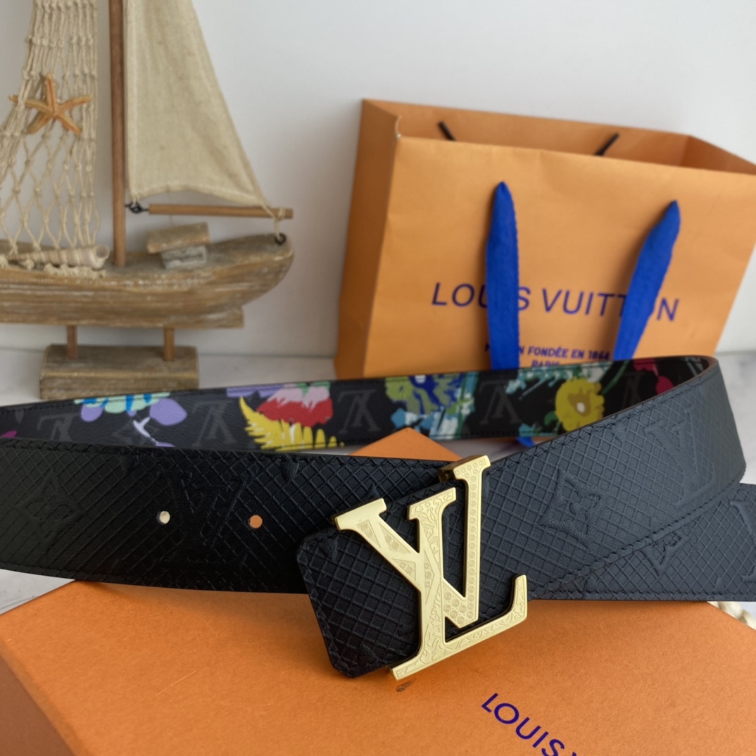     LV   男士腰带38mm 双面进口皮可双面使用 专柜走线 搭配新款扣💰