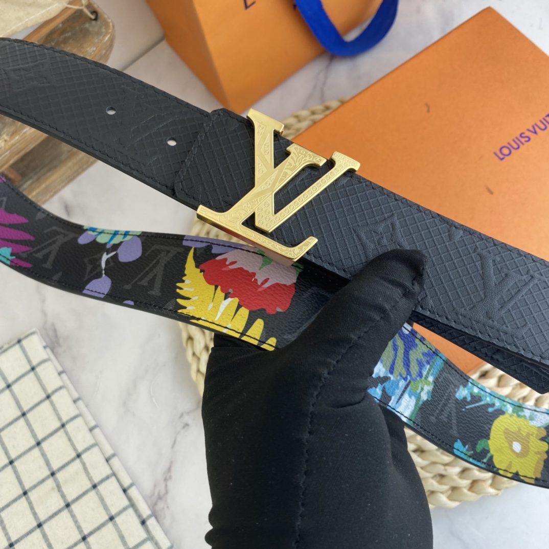     LV   男士腰带38mm 双面进口皮可双面使用 专柜走线 搭配新款扣💰