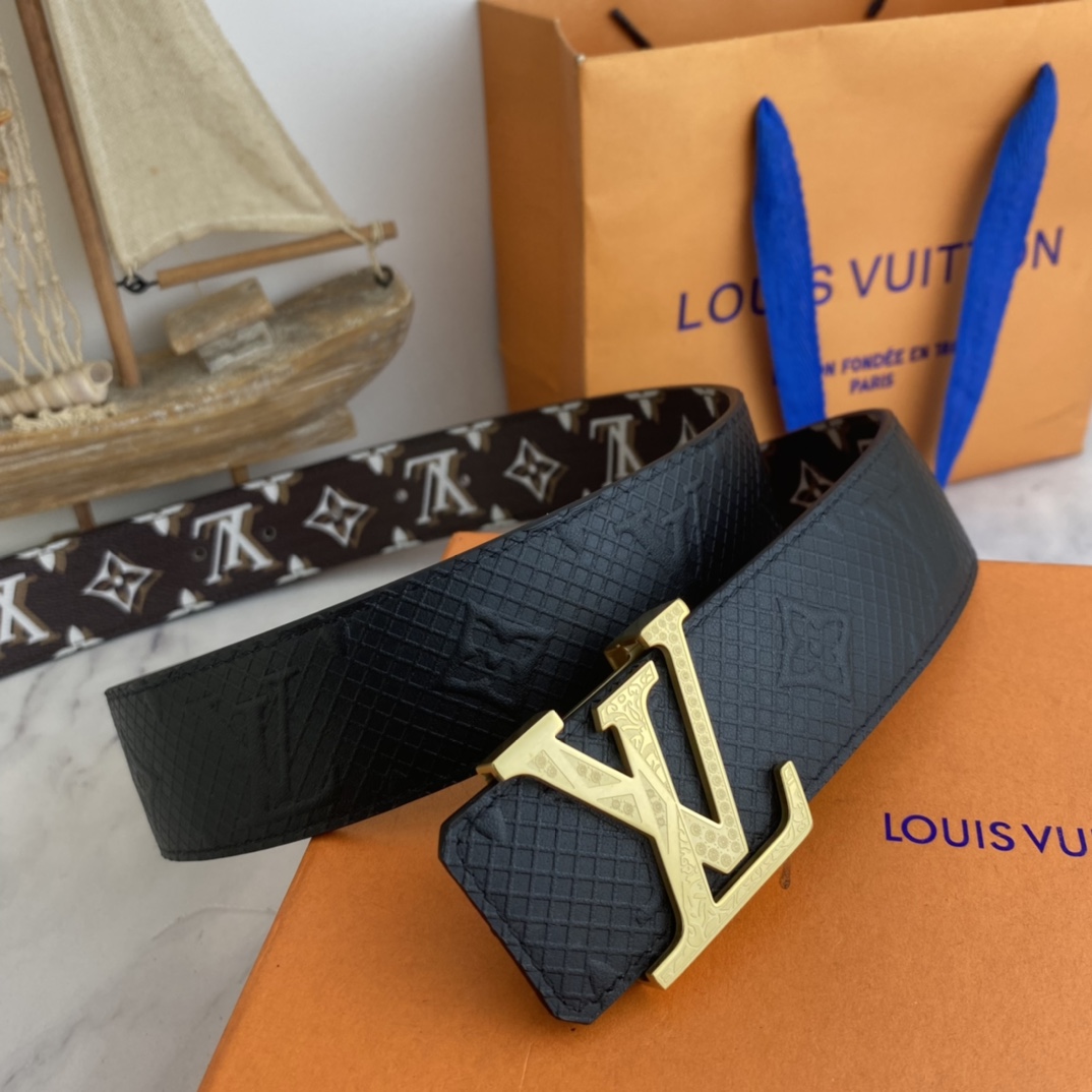     LV   男士腰带38mm 双面进口皮可双面使用 专柜走线 搭配新款扣💰