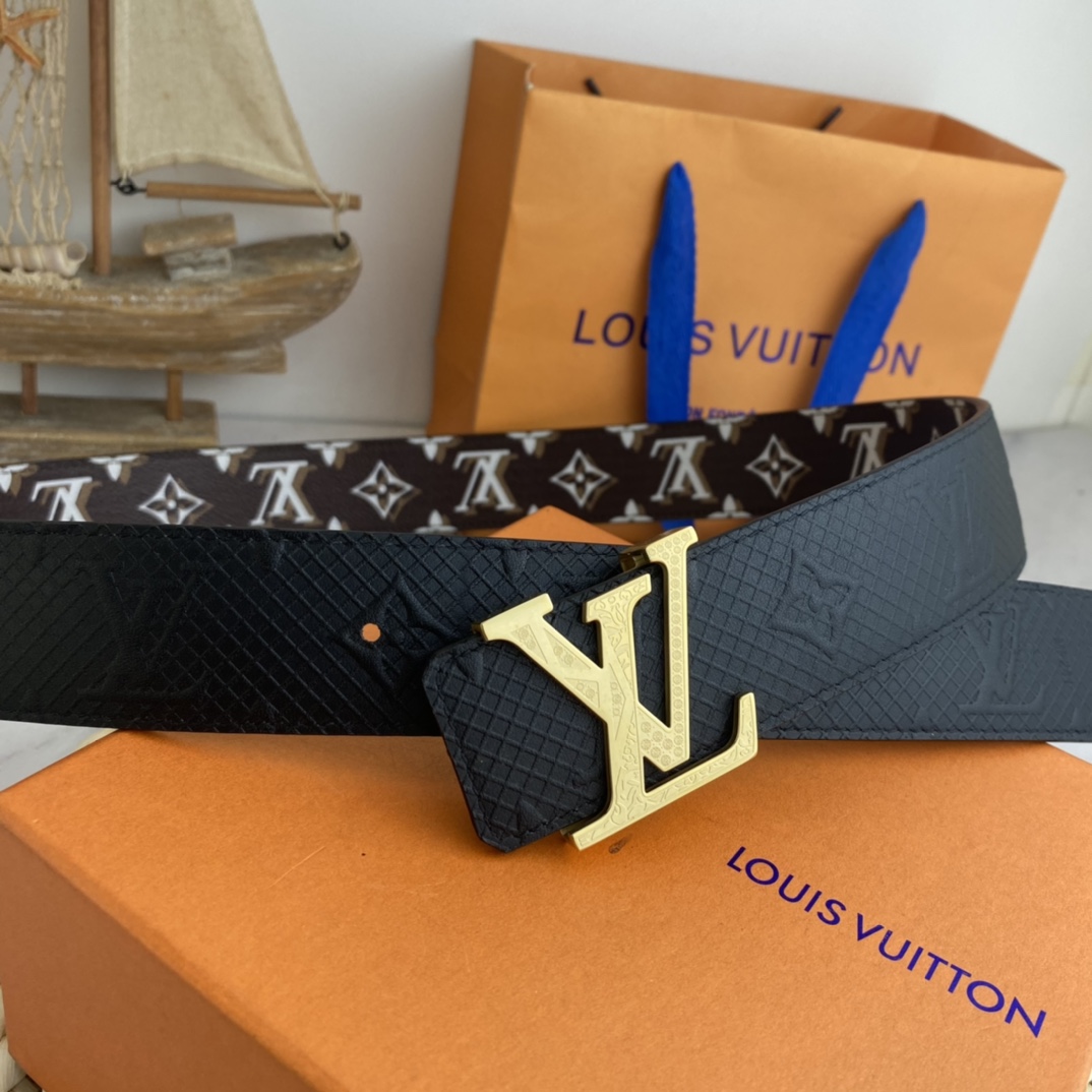     LV   男士腰带38mm 双面进口皮可双面使用 专柜走线 搭配新款扣💰