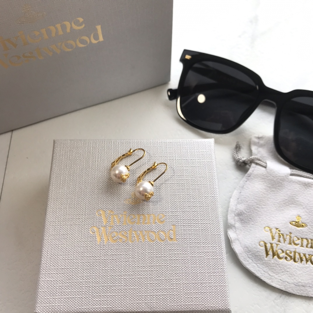 비비안웨스트우드 귀걸이 65057 Vivienne Westwood Earrings