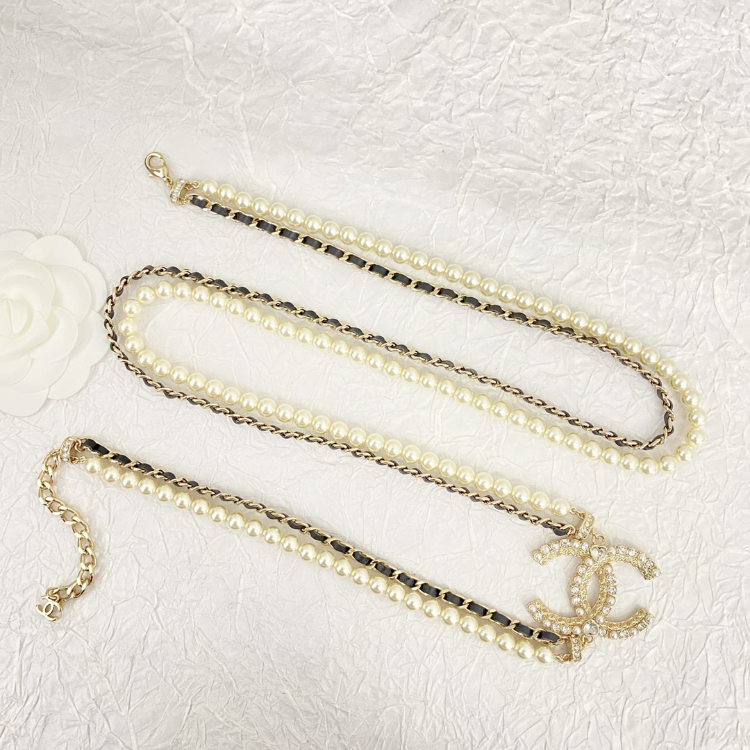 Chanel 23 Crystal, Pearl & Leather Long Necklace - Comprehensive 4