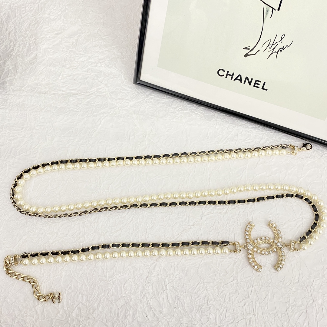 Chanel 23 Crystal, Pearl & Leather Long Necklace - Comprehensive 3