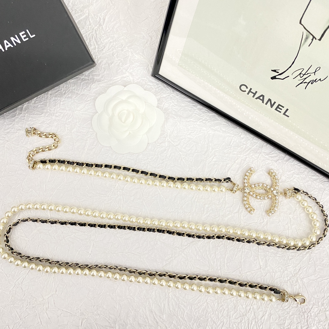 Chanel 23 Crystal, Pearl & Leather Long Necklace - Comprehensive 6