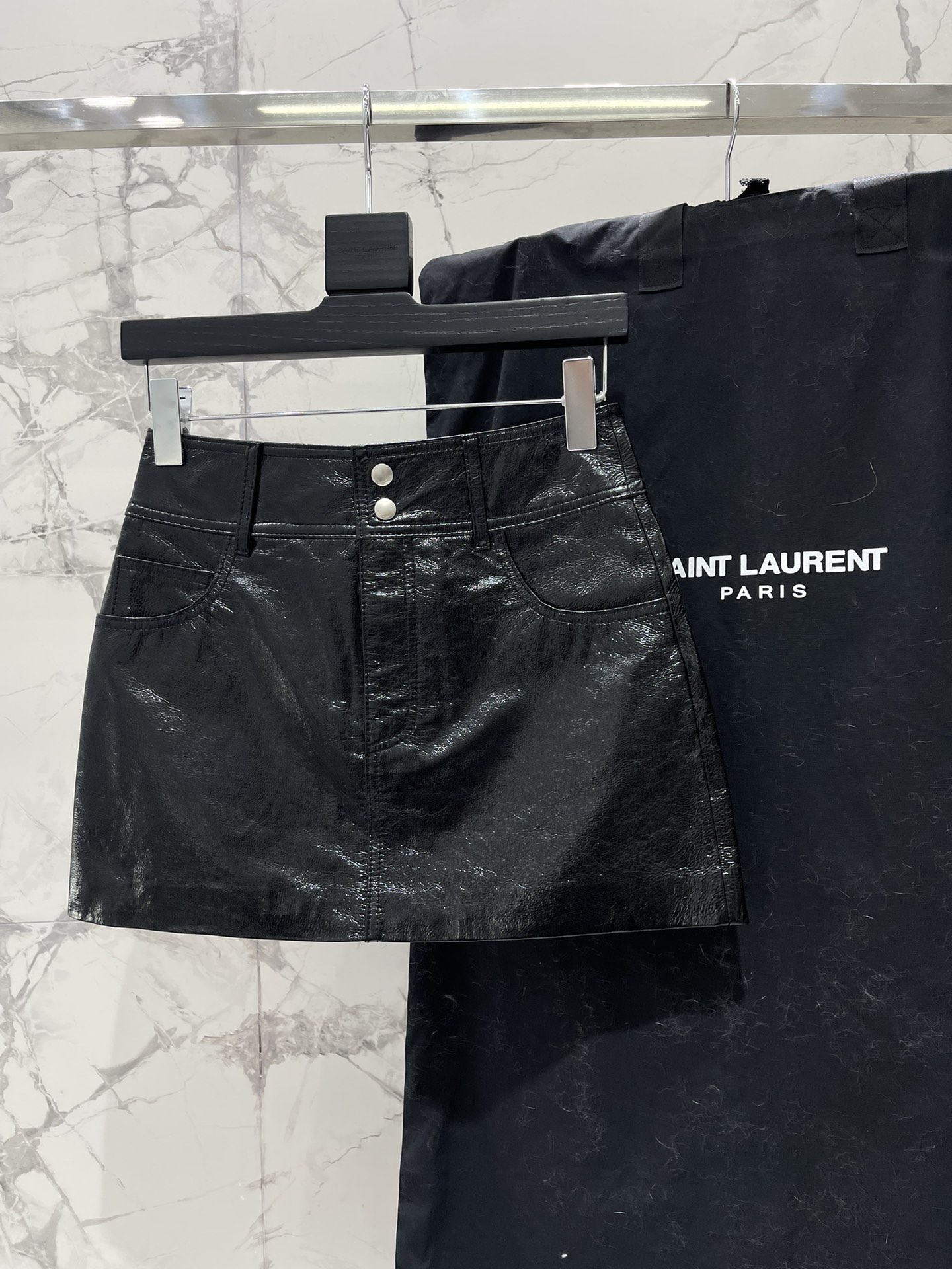 Yves Saint Laurent Abbigliamento Gonne Lavorazione a maglia Pelle d’agnello verniciata di pecora