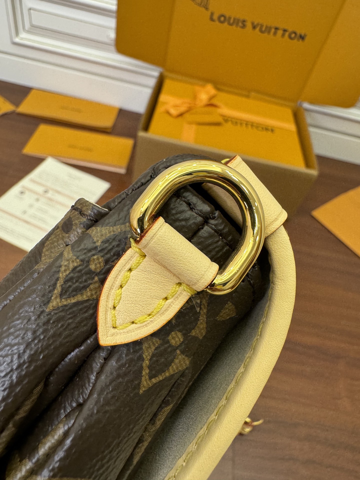 独家首发型号特正版M46740品质全面再次升级专柜同步电子芯片内码新礼盒礼品袋保护纸铜版电子标签合格证皮