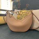 Valentino Bags Handbags Shop Cheap High Quality 1:1 Replica
 Gold Chains
