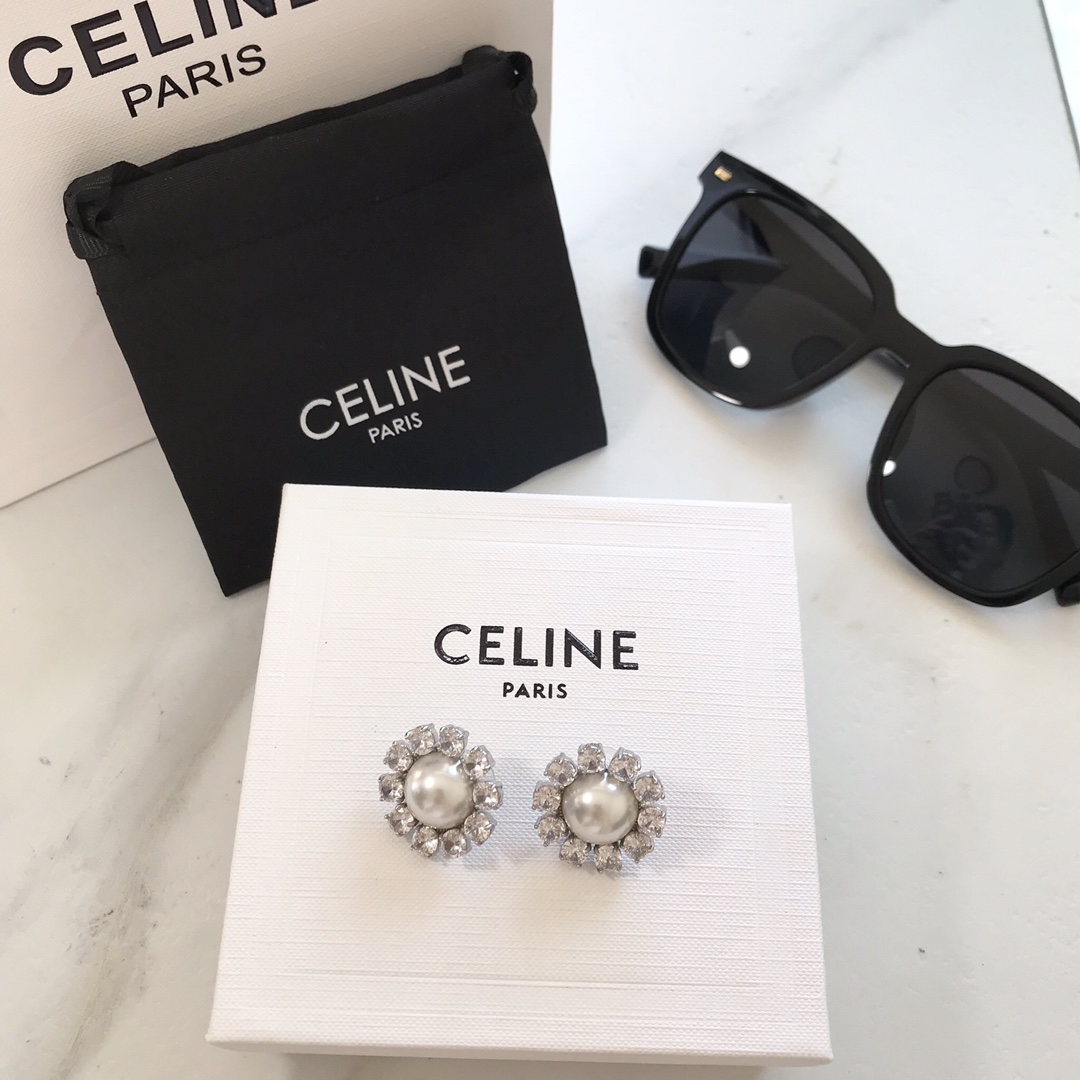 셀린느 귀걸이 69657 Celine Earrings